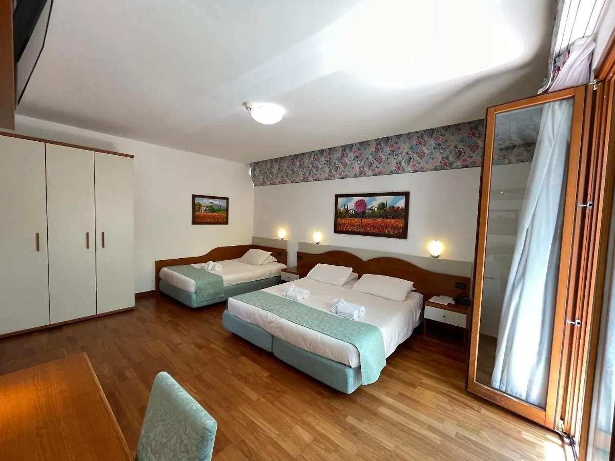 ***  Hotel Meridiana Sirmione Italie